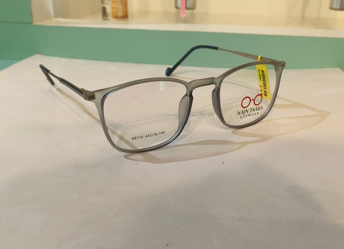 NainTaara Frame Maina